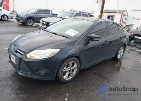 2014 Ford Focus Se z USA, uszkodzony, nr VIN 1FADP3F29EL414378